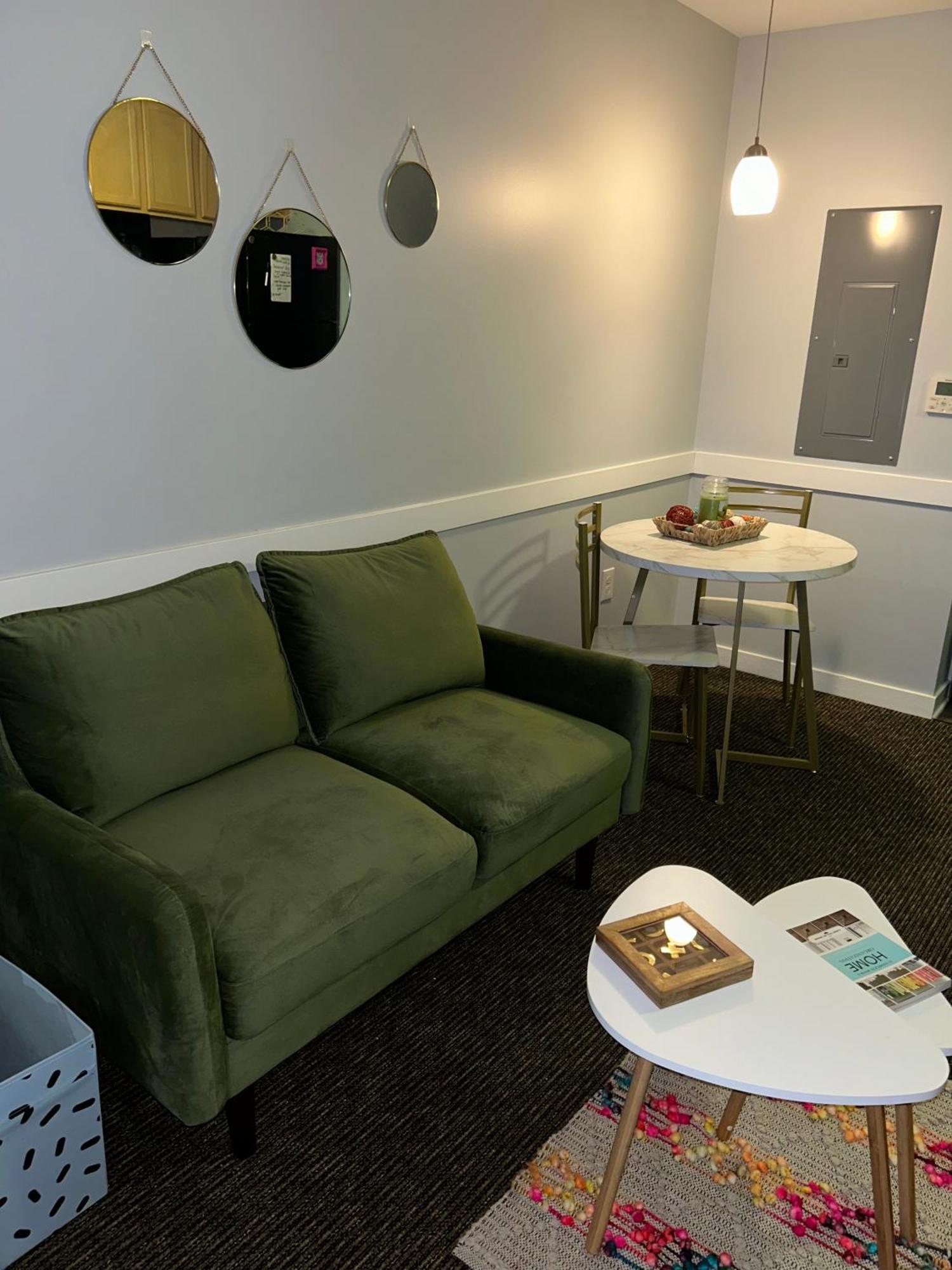 Appartamento Spooky Low Rate!! Downtown With Free Parking Indianapolis Esterno foto